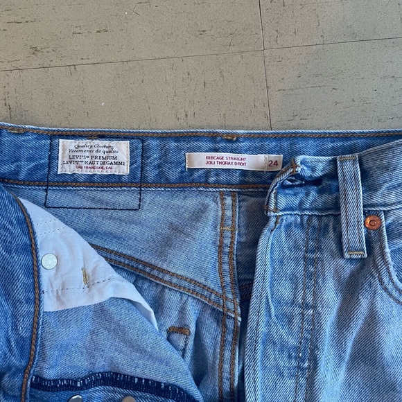 LEVI’S l High-waisted Straight Jeans - Picture 2 of 2